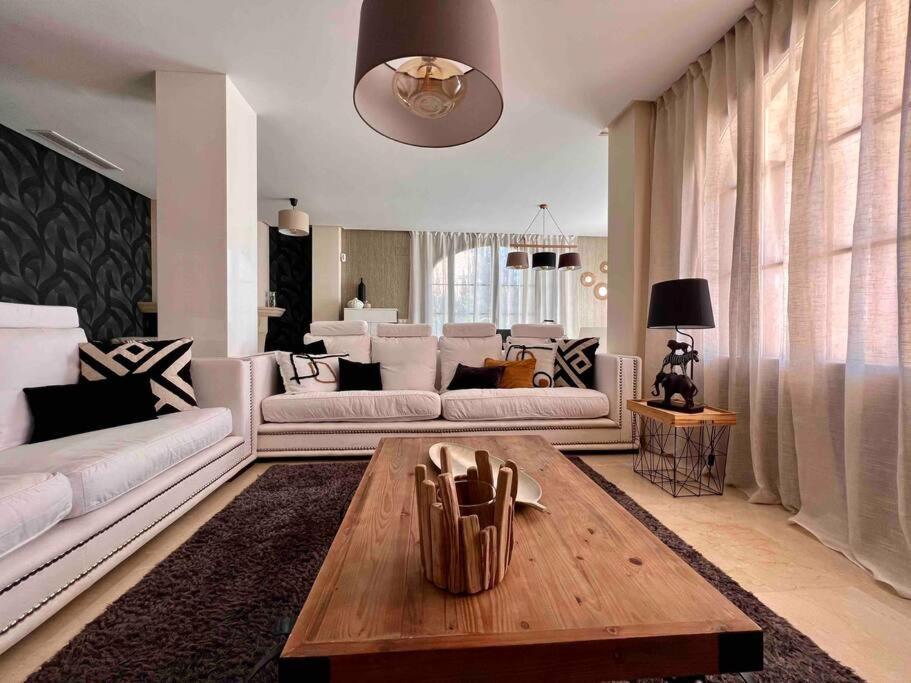 Villa Deluxe,White Beach,Mountains Finestrat Kültér fotó